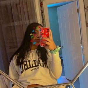 Meet your Posher, Daniela